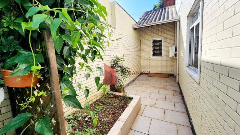 Imagem Casa com 4 Quartos à Venda, 180 m² em São Judas - Itajaí