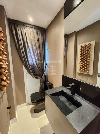 Imagem Apartamento com 3 Quartos à Venda, 149 m² em Centro - Balneário Camboriú Imagem Apartamento com 3 Quartos à Venda, 149 m² em Centro - Balneário Camboriú
