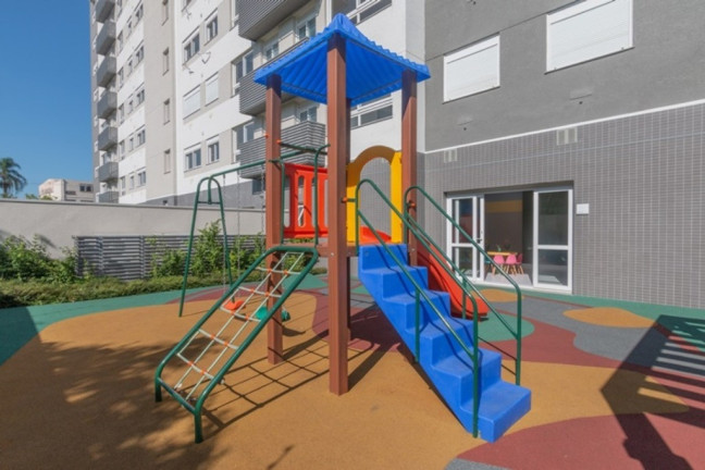 Imagem Imóvel com 2 Quartos à Venda,  em Navegantes - Porto Alegre