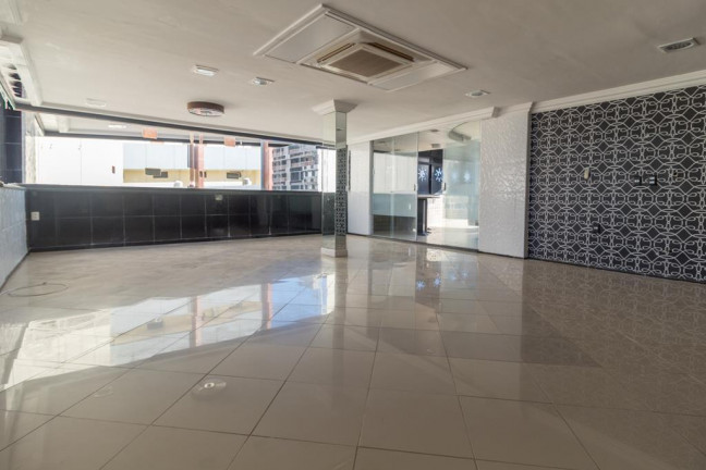 Cobertura com 4 Quartos à Venda, 300 m² em Meireles - Fortaleza