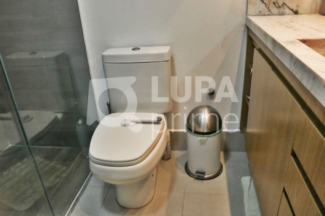 Imagem Casa com 3 Quartos à Venda, 360 m² em Jardim Guanca - São Paulo Imagem Casa com 3 Quartos à Venda, 360 m² em Jardim Guanca - São Paulo