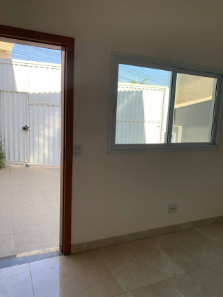 Imagem Casa com 2 Quartos à Venda, 110 m² em Cabral - Contagem Imagem Casa com 2 Quartos à Venda, 110 m² em Cabral - Contagem
