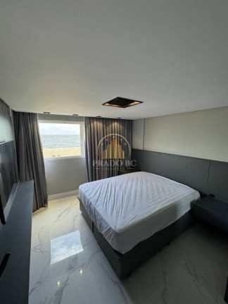 Apartamento à Venda,  em Centro - Balneário Camboriú