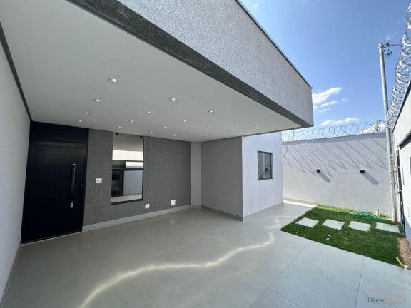 Imagem Casa com 3 Quartos à Venda, 86 m² em Interlagos - Montes Claros