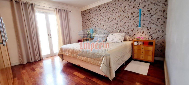 Imagem Casa com 3 Quartos à Venda, 326 m² em Campestre - Santo André Imagem Casa com 3 Quartos à Venda, 326 m² em Campestre - Santo André