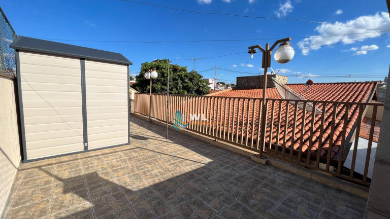 Imagem Casa com 3 Quartos à Venda, 190 m² em Santo Antônio - Louveira Imagem Casa com 3 Quartos à Venda, 190 m² em Santo Antônio - Louveira