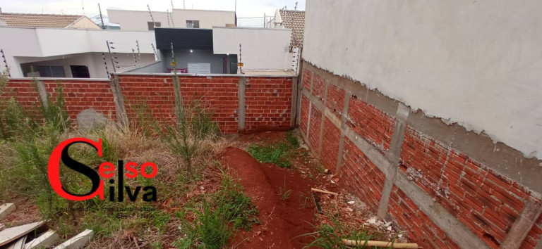 Imagem Terreno à Venda, 250 m² em Jardim São Paulo Ii - Sarandi Imagem Terreno à Venda, 250 m² em Jardim São Paulo Ii - Sarandi