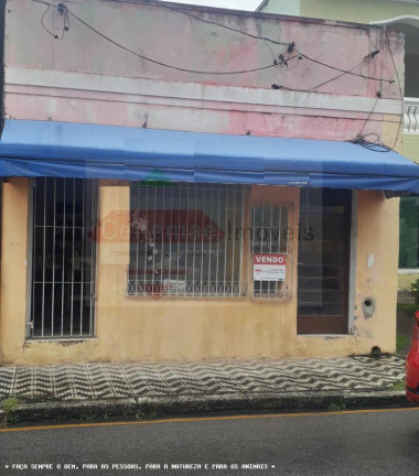 Casa com 2 Quartos à Venda, 138 m² em Centro - Taubaté