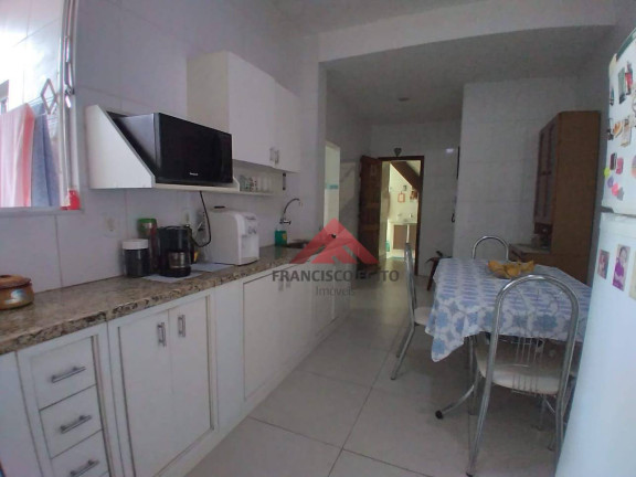 Imagem Casa com 3 Quartos à Venda, 133 m² em Mutuá - São Gonçalo Imagem Casa com 3 Quartos à Venda, 133 m² em Mutuá - São Gonçalo