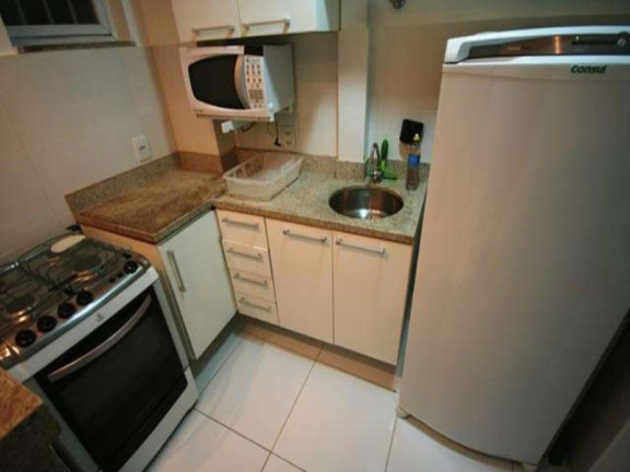 Imagem Apartamento com 1 Quarto para Temporada, 40 m² em Copacabana - Rio De Janeiro