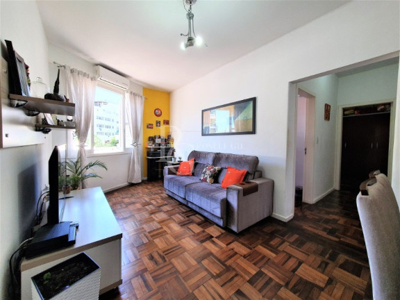 Apartamento com 2 Quartos à Venda, 54 m² em Passo Da Areia - Porto Alegre