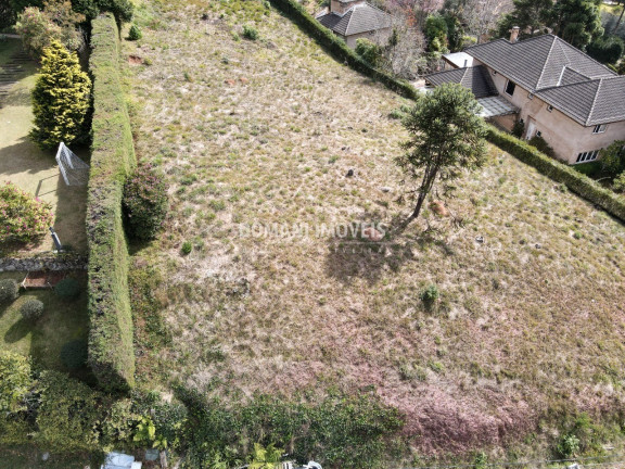 Imagem Terreno à Venda, 2.800 m² em Região De Capivari - Campos Do Jordão Imagem Terreno à Venda, 2.800 m² em Região De Capivari - Campos Do Jordão