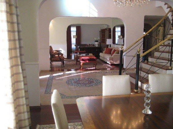 Casa com 4 Quartos para Alugar, 600 m² em Residencial Tamboré - Barueri