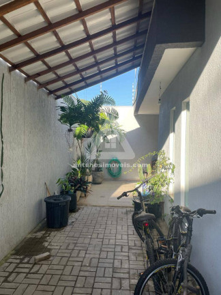 Imagem Casa com 4 Quartos à Venda, 150 m² em Palmeiras - Cabo Frio Imagem Casa com 4 Quartos à Venda, 150 m² em Palmeiras - Cabo Frio