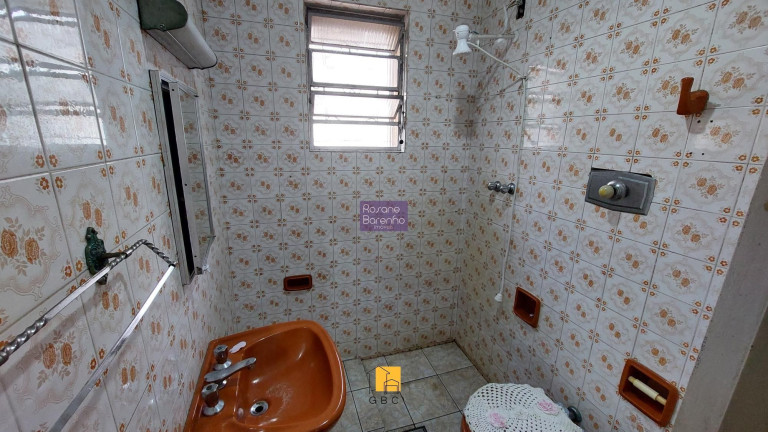 Imagem Casa com 2 Quartos para Alugar, 60 m² em Centro - Rio Grande
