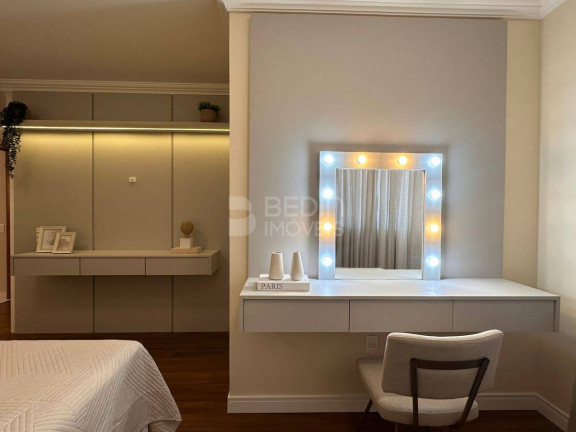 Imagem Apartamento com 3 Quartos à Venda, 110 m² em Centro - Balneário Camboriú Imagem Apartamento com 3 Quartos à Venda, 110 m² em Centro - Balneário Camboriú