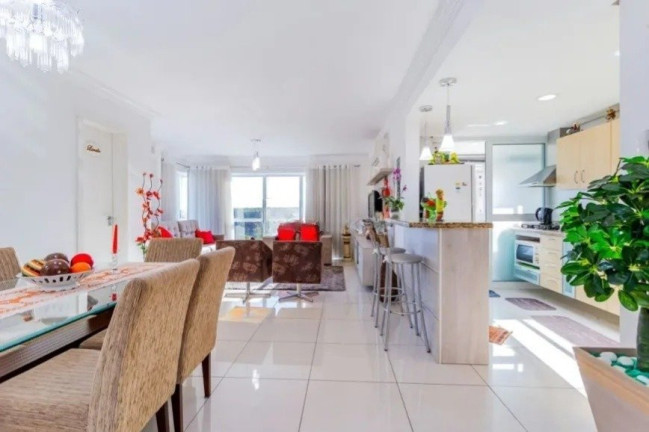 Imagem Apartamento com 3 Quartos à Venda, 102 m² em Menino Deus - Porto Alegre Imagem Apartamento com 3 Quartos à Venda, 102 m² em Menino Deus - Porto Alegre