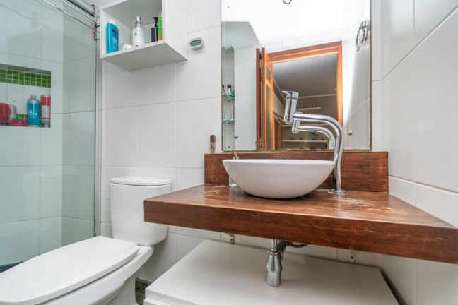 Imagem Imóvel com 2 Quartos à Venda,  em Petrópolis - Porto Alegre