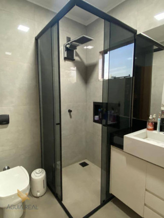 Imagem Sobrado com 3 Quartos à Venda, 135 m² em Santo Amaro - Campo Grande