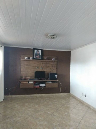 Casa com 6 Quartos à Venda, 200 m² em Samambaia Norte (samambaia) - Brasília
