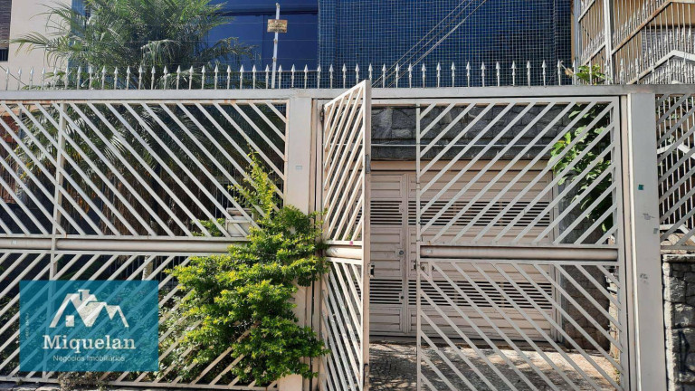 Imagem Casa com 3 Quartos à Venda, 240 m² em Tatuapé - São Paulo Imagem Casa com 3 Quartos à Venda, 240 m² em Tatuapé - São Paulo