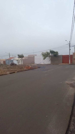 Imagem Terreno à Venda, 250 m² em Jardim Kanebo - Pirassununga