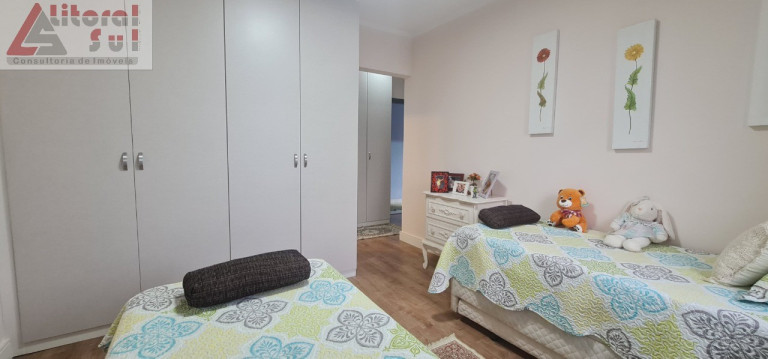 Imagem Imóvel com 3 Quartos à Venda, 136 m² em Guilhermina - Praia Grande Imagem Imóvel com 3 Quartos à Venda, 136 m² em Guilhermina - Praia Grande