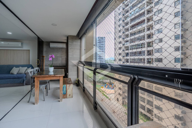 Imagem Apartamento com 3 Quartos à Venda, 136 m² em Barra Da Tijuca - Rio De Janeiro