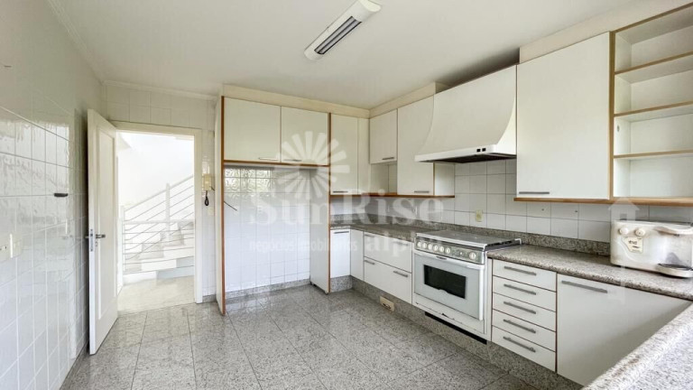 Imagem Casa com 4 Quartos à Venda, 700 m² em Tamboré - Barueri Imagem Casa com 4 Quartos à Venda, 700 m² em Tamboré - Barueri