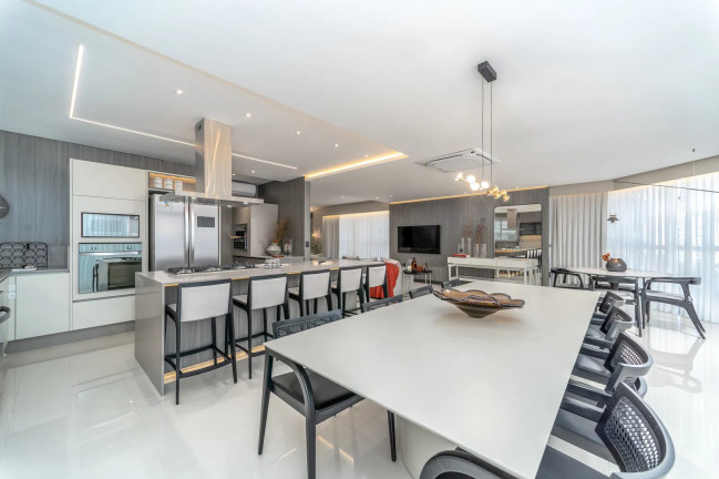 Imagem Apartamento com 4 Quartos à Venda, 237 m² em Centro - Balneário Camboriú