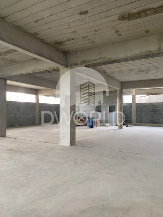 Imóvel Comercial à Venda, 1.500 m² em Vila Liviero - São Paulo