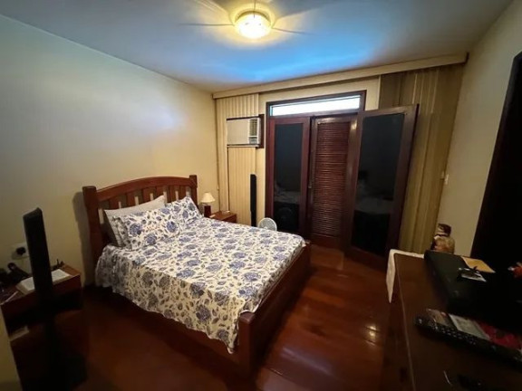 Imagem Casa com 6 Quartos à Venda, 1.000 m² em São Francisco - Niterói Imagem Casa com 6 Quartos à Venda, 1.000 m² em São Francisco - Niterói