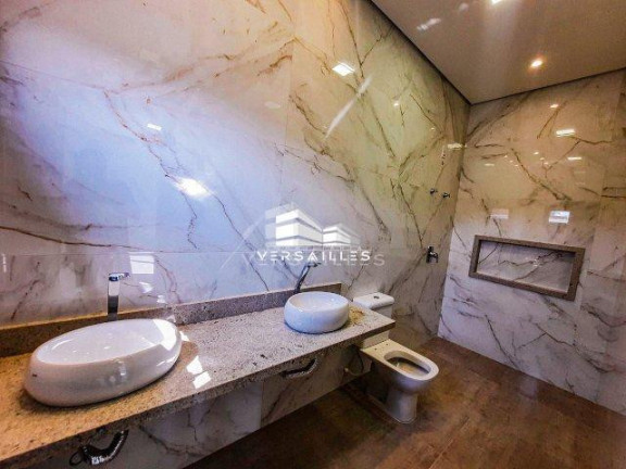Imagem Casa com 3 Quartos à Venda, 230 m² em Aeroclube - Porto Velho