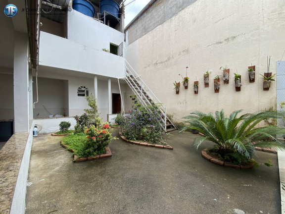 Imagem Casa com 3 Quartos à Venda, 370 m² em Ideal - Ipatinga