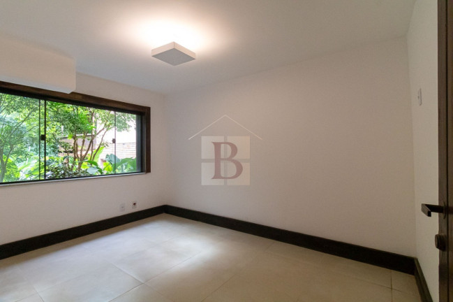 Imagem Casa com 5 Quartos à Venda, 384 m² em São Conrado - Rio De Janeiro