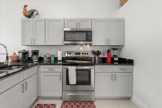 Imagem Casa com 4 Quartos para Alugar ou Temporada, 194 m² em Kissimmee - Orlando