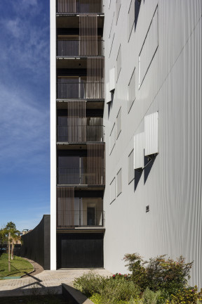 Imagem Apartamento com 2 Quartos à Venda, 79 m² em Passo D'areia - Porto Alegre