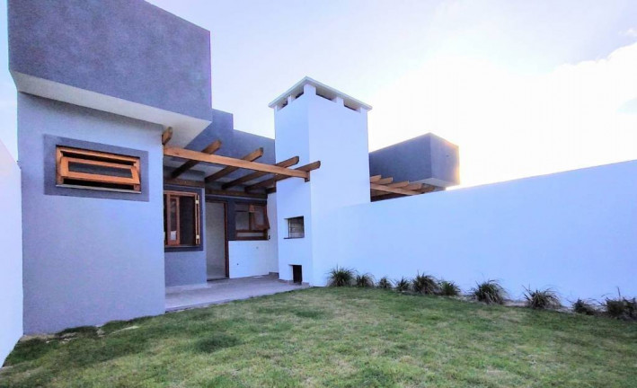 Imagem Casa com 2 Quartos à Venda, 87 m² em Nova Guarani - Capão Da Canoa Imagem Casa com 2 Quartos à Venda, 87 m² em Nova Guarani - Capão Da Canoa