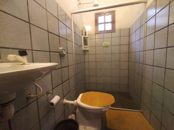 Imagem Casa com 6 Quartos à Venda, 196 m² em Setiba - Guarapari Imagem Casa com 6 Quartos à Venda, 196 m² em Setiba - Guarapari