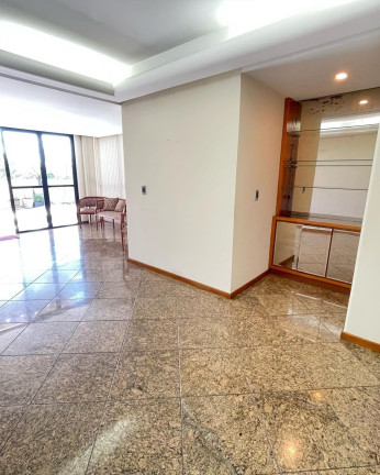 Imóvel com 3 Quartos à Venda, 244 m² em Jardim Da Penha - Vitória