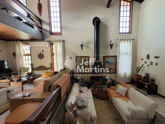 Imagem Casa com 3 Quartos à Venda, 218 m² em Campeche - Florianópolis