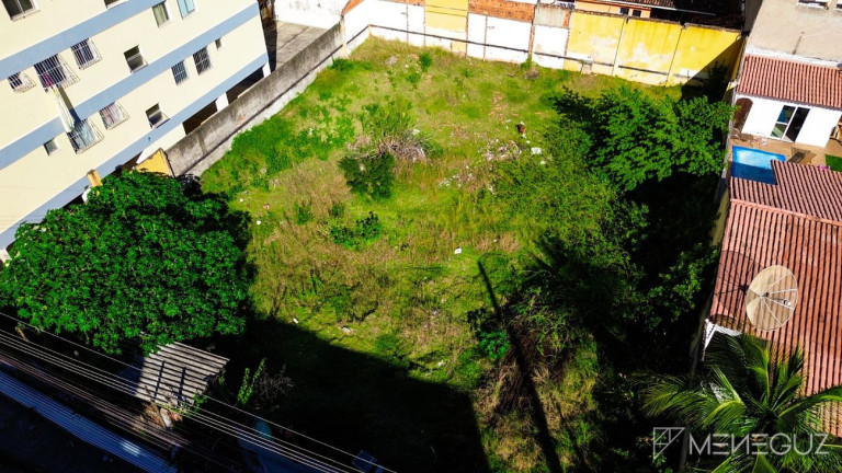 Terreno à Venda, 733 m² em Praia Do Morro - Guarapari