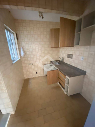 Imagem Apartamento com 3 Quartos à Venda, 124 m² em Copacabana - Rio De Janeiro Imagem Apartamento com 3 Quartos à Venda, 124 m² em Copacabana - Rio De Janeiro