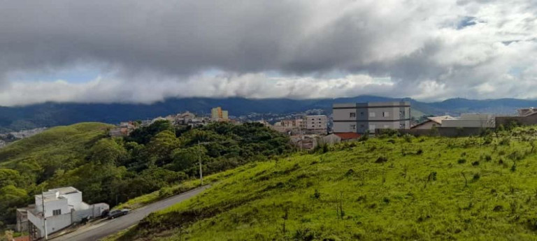 Imagem Sobrado com 3 Quartos à Venda, 143 m² em Residencial Morumbí - Poços De Caldas Imagem Sobrado com 3 Quartos à Venda, 143 m² em Residencial Morumbí - Poços De Caldas