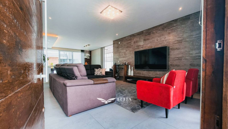 Imagem Sobrado com 4 Quartos à Venda, 246 m² em Tabuleiro - Barra Velha