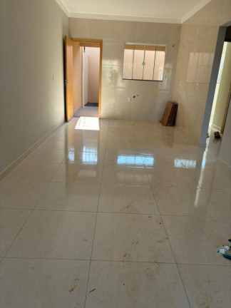Imagem Casa com 3 Quartos à Venda, 140 m² em Conjunto Habitacional San Fernando - Rolândia Imagem Casa com 3 Quartos à Venda, 140 m² em Conjunto Habitacional San Fernando - Rolândia