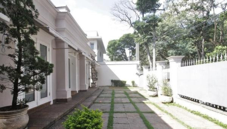 Imagem Casa com 4 Quartos à Venda, 329 m² em Jardim Guedala - São Paulo