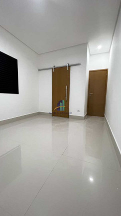 Imagem Casa com 1 Quarto à Venda, 115 m² em Caiçara - Praia Grande Imagem Casa com 1 Quarto à Venda, 115 m² em Caiçara - Praia Grande