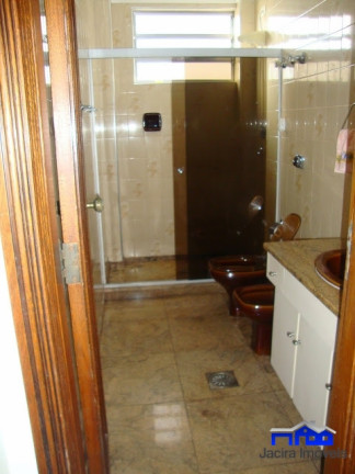 Imagem Cobertura com 3 Quartos à Venda, 345 m² em Santos