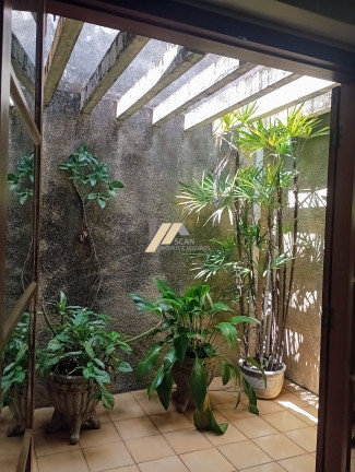 Imagem Casa com 3 Quartos à Venda, 340 m² em Cambuí - Campinas